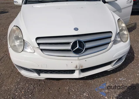 2007 Mercedes-Benz R 350 4Matic z USA, uszkodzony, nr VIN 4JGCB65E67A053042
